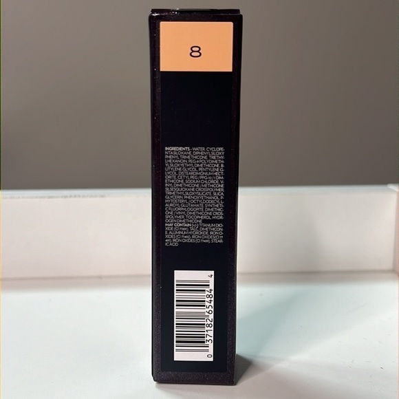 Surrat Surreal Skin Foundation Wand Refill Shade 8 (Medium/Yellow) NWT - Picture 5 of 5